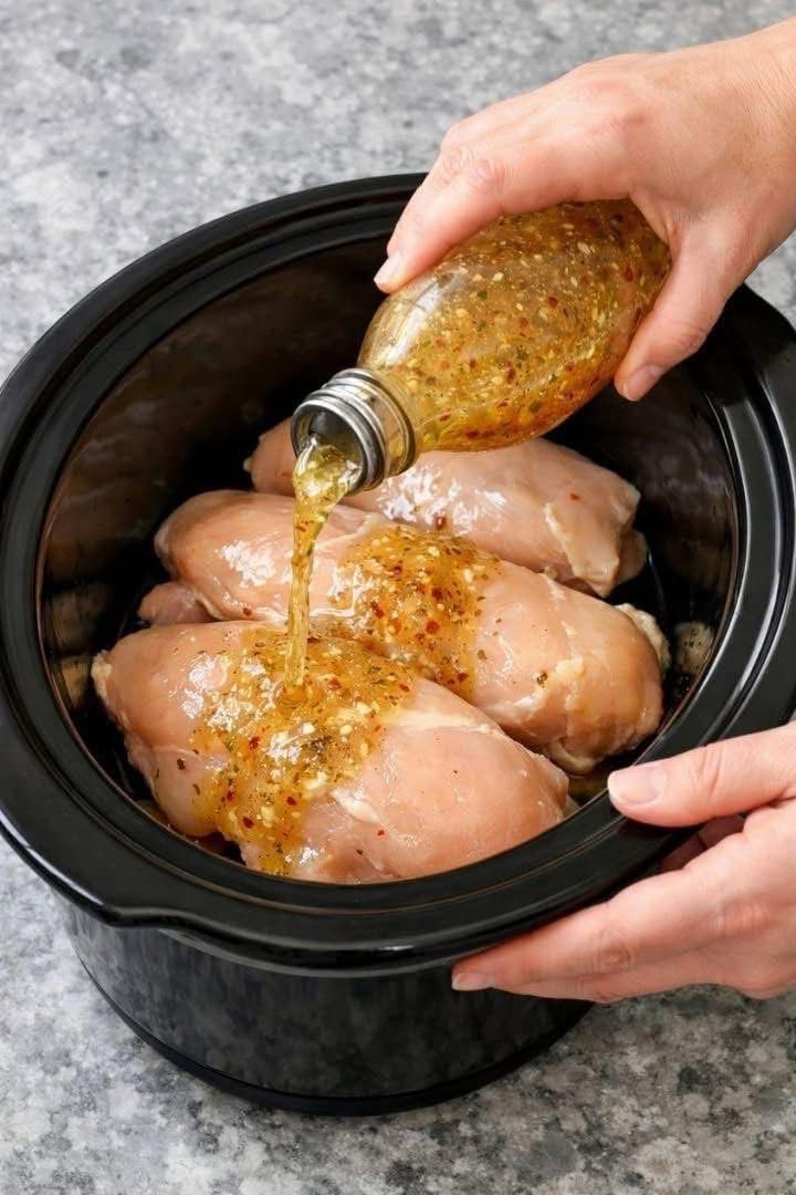 Italian Dressing Crockpot Chicken Recipe Easy Slow Cooker Chicken Dinner