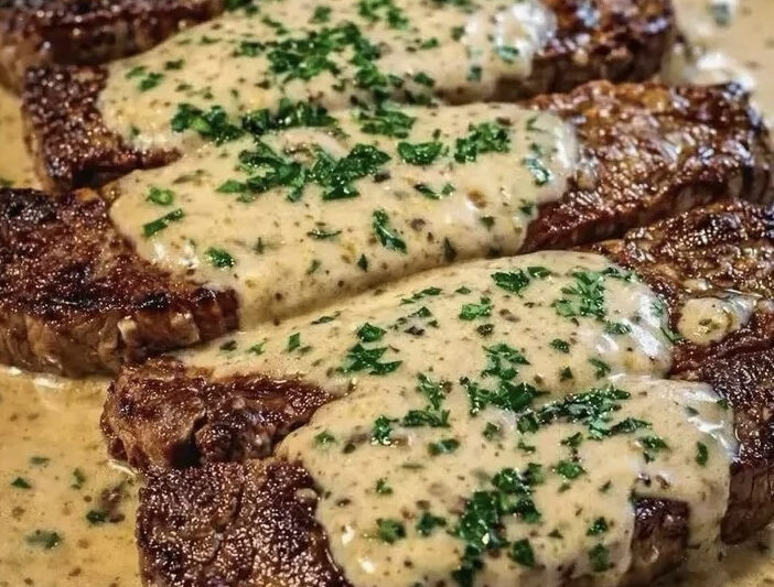 Creamy Garlic Steak Recipe