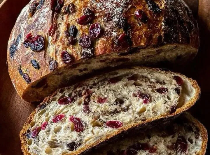 Cranberry Raisin Walnut Cinnamon Artisan Bread: The Ultimate Homemade Rustic Loaf Guide