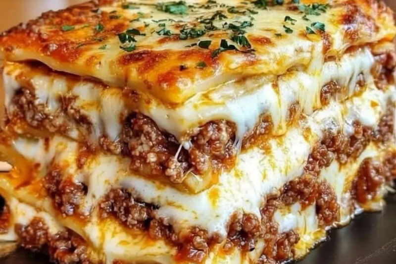 Million Dollar Lasagna Recipe – The Ultimate Rich, Cheesy Comfort Food