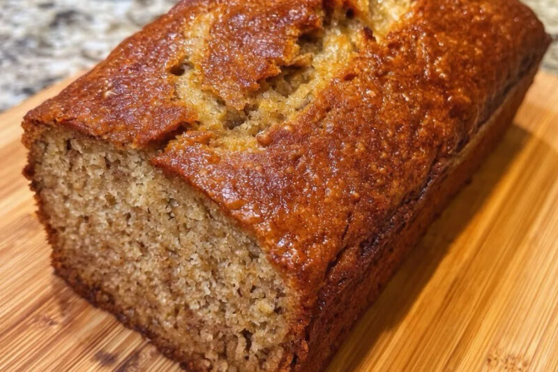 4-Ingredient Banana Bread – Healthy, Eggless, Dairy-Free & Refined Sugar-Free