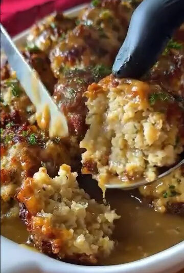Crispy Stuffing Balls Recipe – The Ultimate Crunchy Holiday Favorite