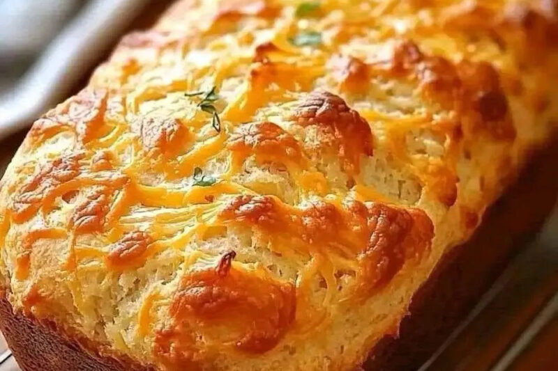 Homemade Cheddar Cheese Quick Bread: A Cheesy Delight for Every Occasion