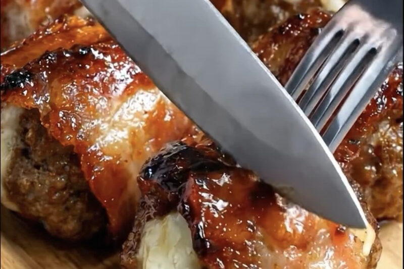 Cheddar-Stuffed BBQ Bacon Bombs – The Ultimate Juicy, Cheesy Comfort Food