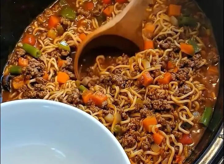 Ground Beef Lo Mein (Easy 25-Minute Noodle Stir-Fry Recipe)