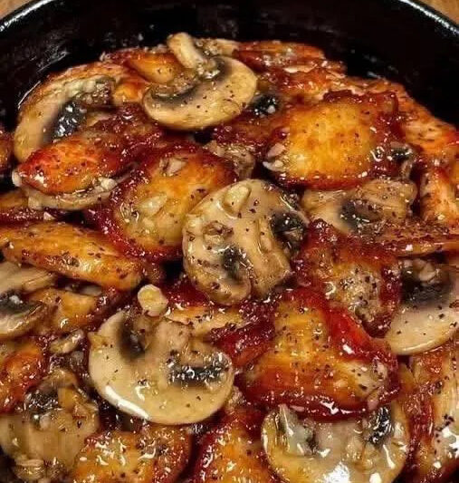 Honey Garlic Chicken with Mushrooms (Easy One-Pan Dinner Recipe)